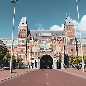 https://aadam-wilhelmina.amsterdamhotelsnl.com